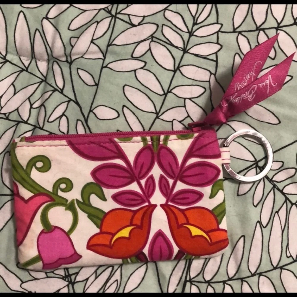 Pair of Vera Bradley change purses/ID holders - Picture 5 of 7